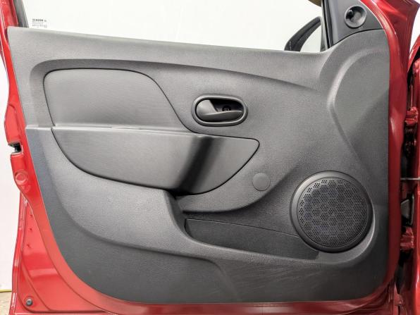 Renault Logan II Рестайлинг с пробегом 2019 года, цена 860 000 рублей, 50892 км, седан, Автокод Объявления