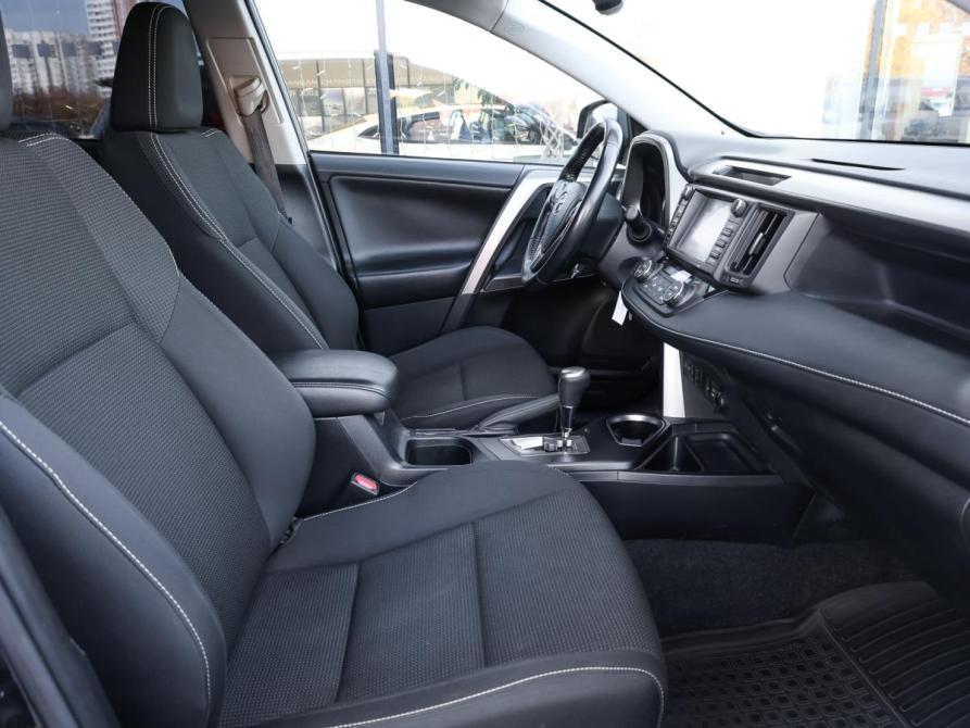 Toyota RAV4 IV (XA40) Рестайлинг Москва  - изображение 10