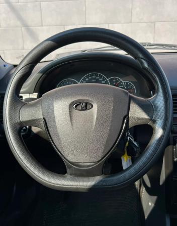 Lada (ВАЗ) Priora I с пробегом 2010 года, цена 305 000 рублей, 247000 км, седан, Автокод Объявления