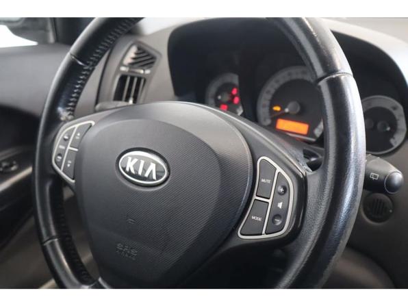 Kia Ceed I с пробегом 2009 года, цена 575 000 рублей, 215100 км, универсал, Автокод Объявления
