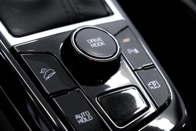 Kia Sportage V с пробегом 2022 года, цена 3 350 000 рублей, 29666 км, внедорожник, Автокод Объявления