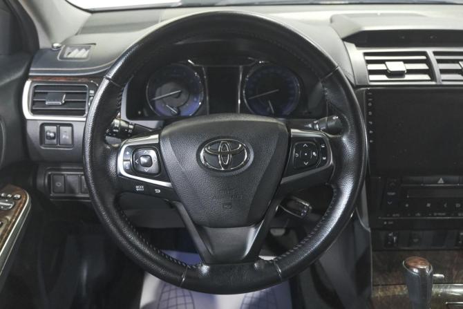 Toyota Camry VII (XV50) Рестайлинг с пробегом 2016 года, цена 1 969 000 рублей, 196000 км, седан, Автокод Объявления