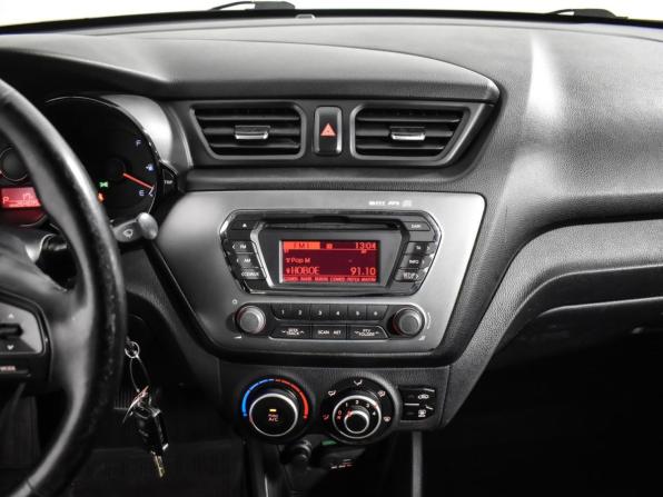 Kia Rio III с пробегом 2015 года, цена 678 900 рублей, 200000 км, седан, Автокод Объявления