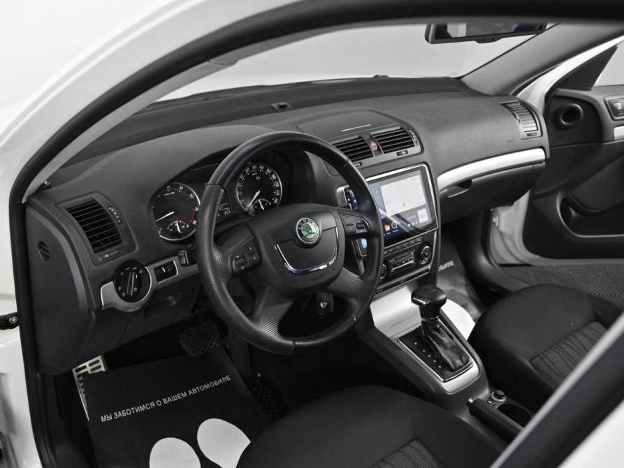 Skoda Octavia II (A5) Рестайлинг Москва  - изображение 6