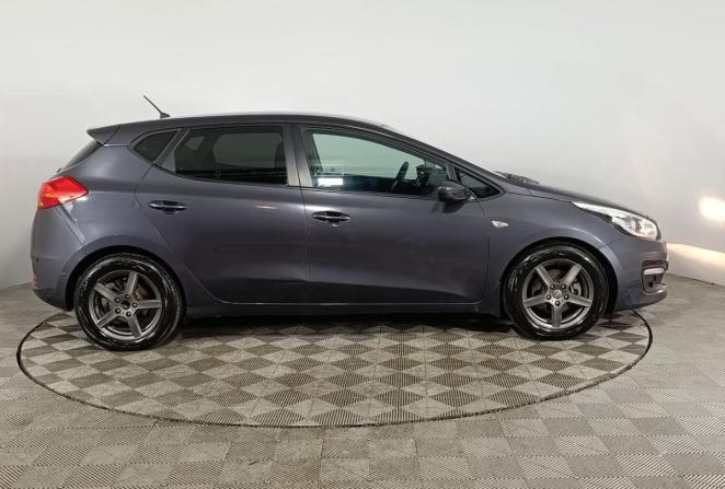 Kia Ceed II Рестайлинг с пробегом 2016 года, цена 1 075 000 рублей, 181000 км, хэтчбек, Автокод Объявления