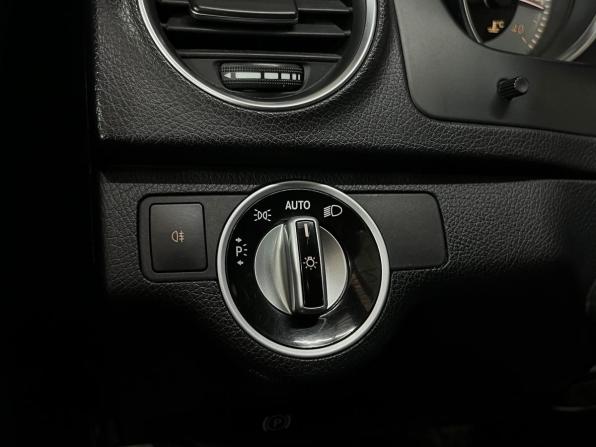 Mercedes-Benz C-Класс III (W204) Рестайлинг с пробегом 2012 года, цена 1 595 000 рублей, 167415 км, седан, Автокод Объявления