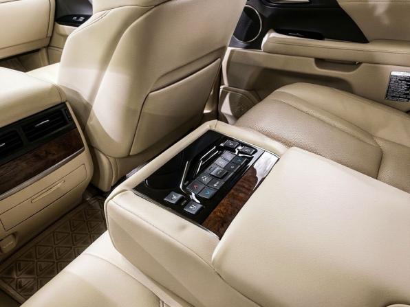 Lexus LX III Рестайлинг 2 с пробегом 2020 года, цена 9 362 000 рублей, 71484 км, внедорожник, Автокод Объявления
