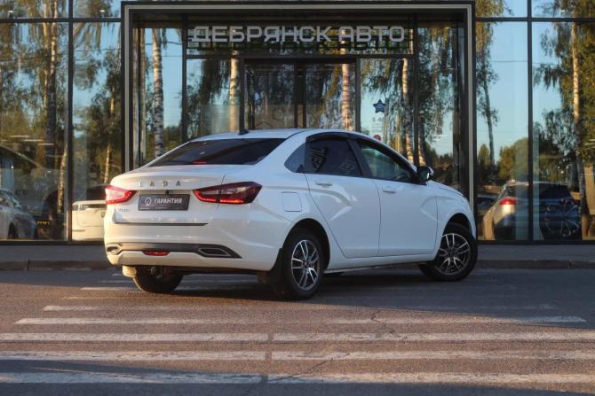 Lada (ВАЗ) Vesta I Рестайлинг (NG) с пробегом 2024 года, цена 1 260 000 рублей, 67619 км, седан, Автокод Объявления
