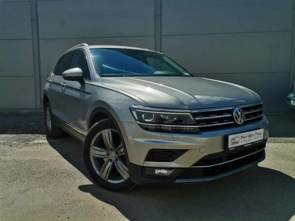 Volkswagen Tiguan II с пробегом 2018 года, цена 2 896 000 рублей, 102000 км, внедорожник, Автокод Объявления