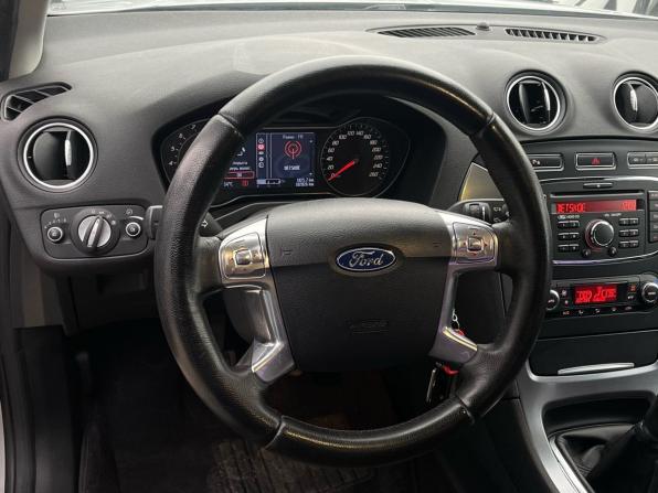 Ford Mondeo IV Рестайлинг с пробегом 2012 года, цена 820 000 рублей, 182824 км, седан, Автокод Объявления