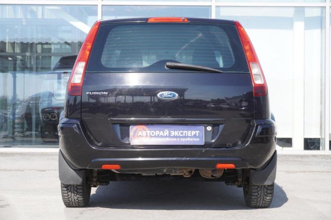 Ford Fusion I Рестайлинг с пробегом 2009 года, цена 390 000 рублей, 195809 км, хэтчбек, Автокод Объявления