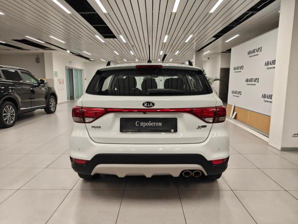 Kia Rio IV с пробегом 2018 года, цена 1 350 000 рублей, 116012 км, хэтчбек, Автокод Объявления