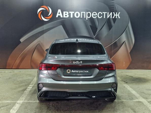 Kia Cerato IV Рестайлинг с пробегом 2022 года, цена 2 345 000 рублей, 58000 км, седан, Автокод Объявления