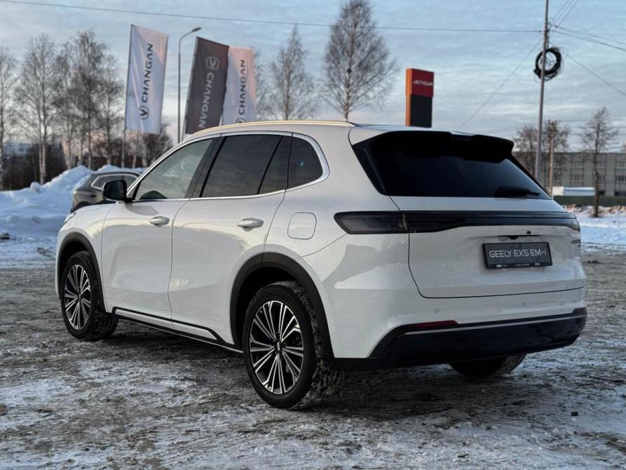 Geely EX5 EM-i Ярославль  - изображение 5
