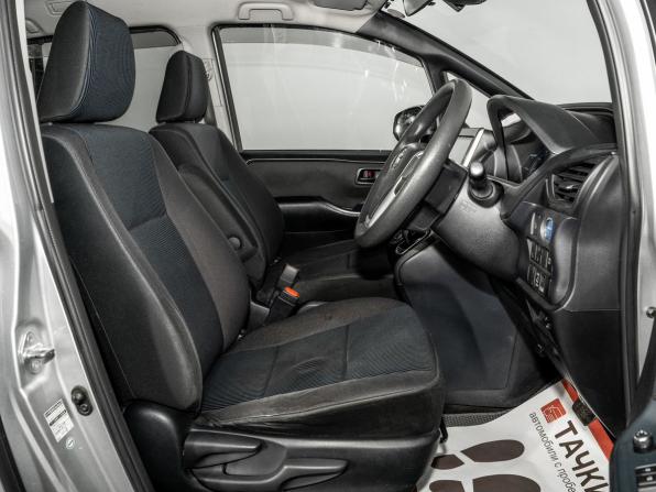 Toyota Voxy III (R80) Рестайлинг с пробегом 2017 года, цена 1 825 000 рублей, 133792 км, минивэн, Автокод Объявления