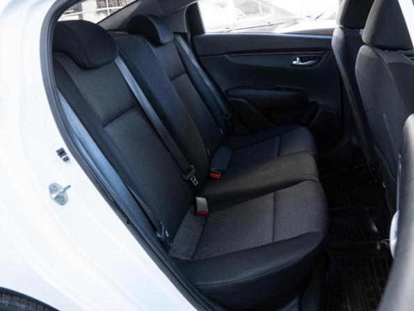 Kia Rio IV Рестайлинг с пробегом 2020 года, цена 1 290 000 рублей, 97445 км, седан, Автокод Объявления