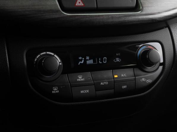 Suzuki Ertiga II с пробегом 2022 года, цена 2 600 000 рублей, 82 км, компактвэн, Автокод Объявления