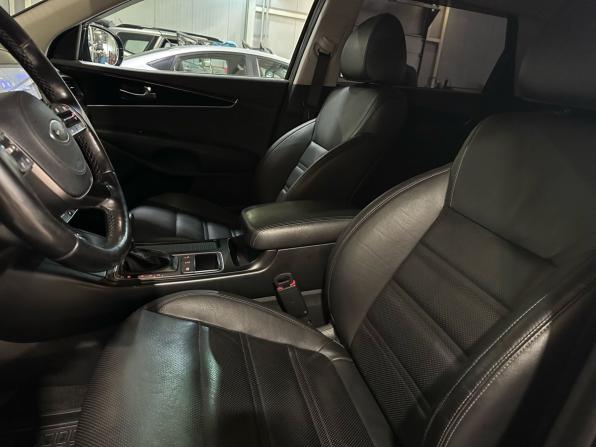 Kia Sorento III Prime Рестайлинг с пробегом 2018 года, цена 2 699 990 рублей, 111017 км, внедорожник, Автокод Объявления