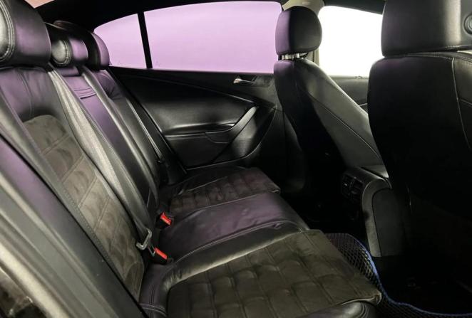 Volkswagen Passat B6 с пробегом 2006 года, цена 550 000 рублей, 295976 км, седан, Автокод Объявления