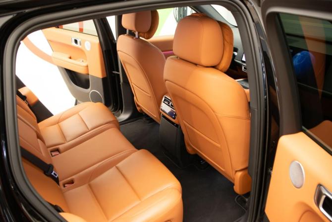 Li Auto (Lixiang) L6 I с пробегом 2024 года, цена 5 895 000 рублей, 28900 км, внедорожник, Автокод Объявления