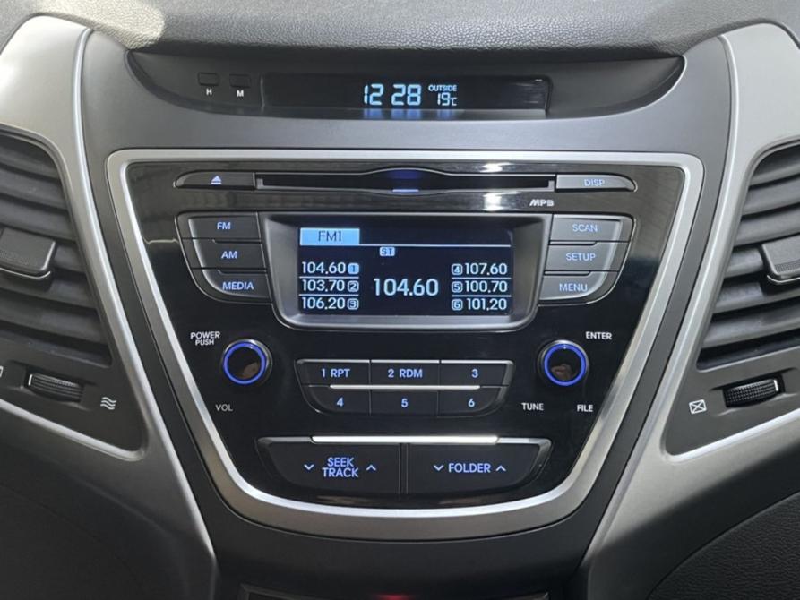Hyundai Elantra V (MD) Рестайлинг Курск  - изображение 12