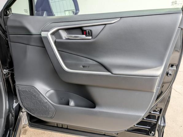 Toyota RAV4 V (XA50) с пробегом 2024 года, цена 4 000 000 рублей, 24747 км, внедорожник, Автокод Объявления