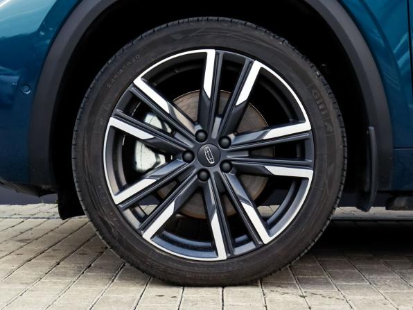 Geely Monjaro I с пробегом 2024 года, цена 3 750 000 рублей, 31365 км, внедорожник, Автокод Объявления