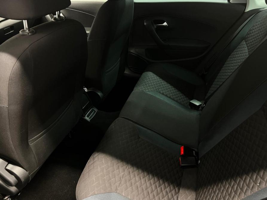 Volkswagen Polo V Рестайлинг Санкт-Петербург  - изображение 10