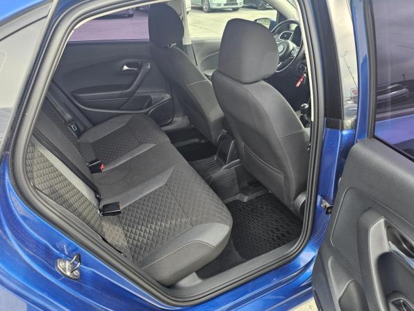 Volkswagen Polo V Рестайлинг с пробегом 2018 года, цена 1 149 995 рублей, 83644 км, седан, Автокод Объявления