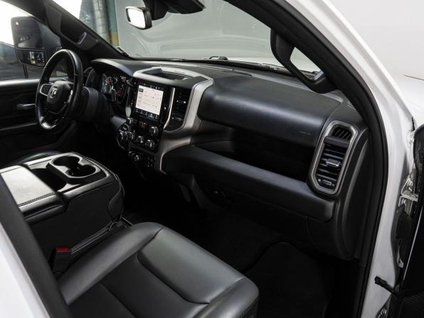 Ram 1500 V Рестайлинг с пробегом 2024 года, цена 6 500 000 рублей, 53684 км, пикап, Автокод Объявления