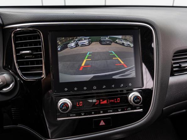 Mitsubishi Outlander III Рестайлинг 3 с пробегом 2021 года, цена 2 390 000 рублей, 101996 км, внедорожник, Автокод Объявления