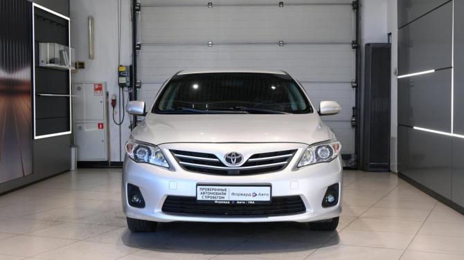 Toyota Corolla X (E140 E150) Рестайлинг с пробегом 2012 года, цена 695 000 рублей, 403173 км, седан, Автокод Объявления