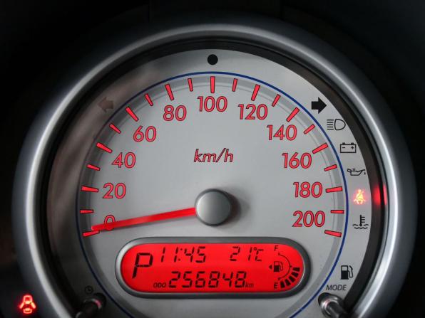 Suzuki Splash I Рестайлинг с пробегом 2012 года, цена 497 000 рублей, 269427 км, хэтчбек, Автокод Объявления