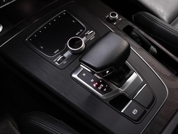 Audi Q5 II (FY) с пробегом 2019 года, цена 3 350 000 рублей, 52000 км, внедорожник, Автокод Объявления