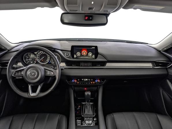 Mazda 6 III (GJ) Рестайлинг 2 с пробегом 2023 года, цена 3 365 000 рублей, 15839 км, седан, Автокод Объявления