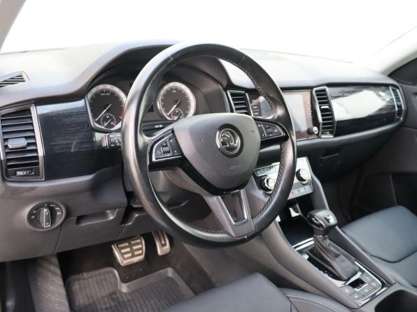 Skoda Kodiaq I с пробегом 2018 года, цена 2 849 000 рублей, 108244 км, внедорожник, Автокод Объявления