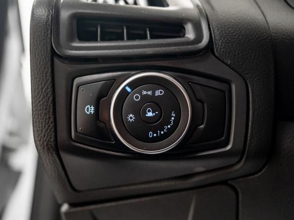 Ford Focus III Рестайлинг с пробегом 2018 года, цена 980 000 рублей, 112331 км, универсал, Автокод Объявления