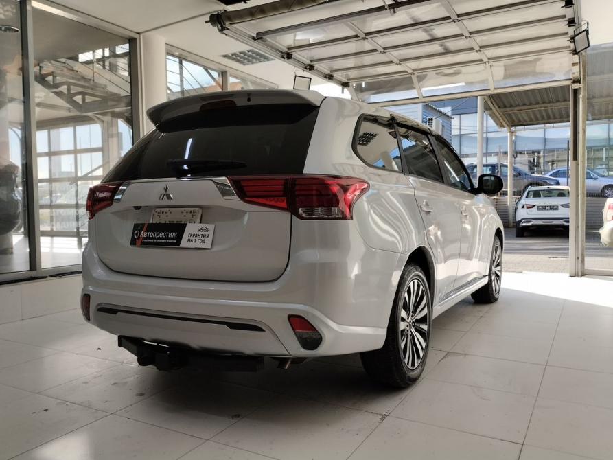 Mitsubishi Outlander III Рестайлинг 3 Минеральные Воды  - изображение 4