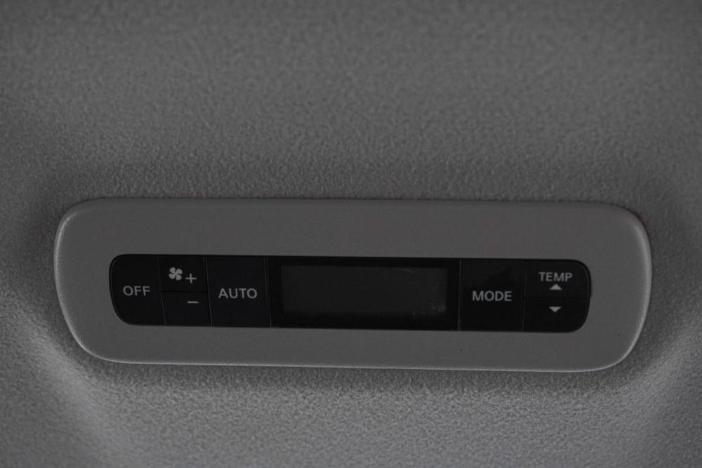 Nissan Elgrand III (E52) Рестайлинг Кемерово  - изображение 24