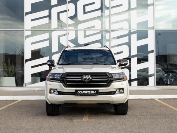 Toyota Land Cruiser 200 Series Рестайлинг 2 с пробегом 2019 года, цена 7 999 000 рублей, 148774 км, внедорожник, Автокод Объявления