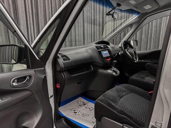 Nissan Serena IV (C26) с пробегом 2014 года, цена 1 200 000 рублей, 195000 км, минивэн, Автокод Объявления