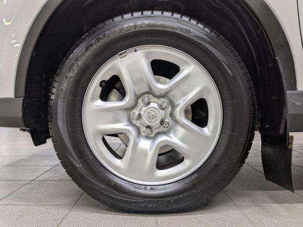 Toyota RAV4 IV (XA40) Рестайлинг с пробегом 2018 года, цена 2 740 000 рублей, 17934 км, внедорожник, Автокод Объявления