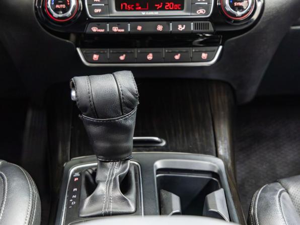 Kia Sorento III Prime Рестайлинг с пробегом 2018 года, цена 2 750 000 рублей, 81780 км, внедорожник, Автокод Объявления