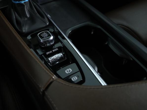 Volvo XC90 II Рестайлинг 1 с пробегом 2020 года, цена 3 799 000 рублей, 191301 км, внедорожник, Автокод Объявления