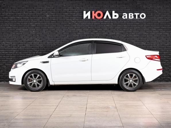 Kia Rio III Рестайлинг с пробегом 2015 года, цена 1 050 000 рублей, 125254 км, седан, Автокод Объявления