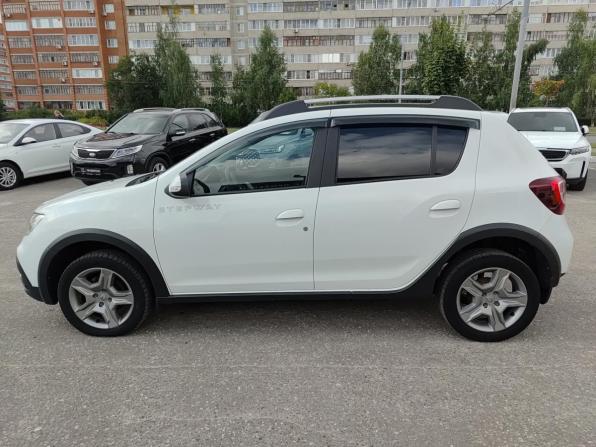 Renault Sandero II Рестайлинг с пробегом 2019 года, цена 770 000 рублей, 241148 км, хэтчбек, Автокод Объявления