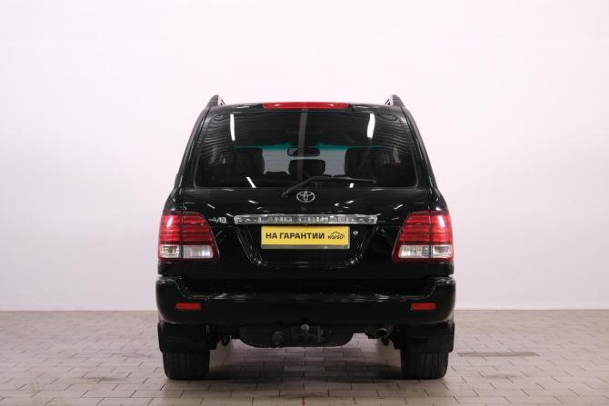 Toyota Land Cruiser 100 Series Рестайлинг 1 с пробегом 2004 года, цена 2 399 000 рублей, 300300 км, внедорожник, Автокод Объявления