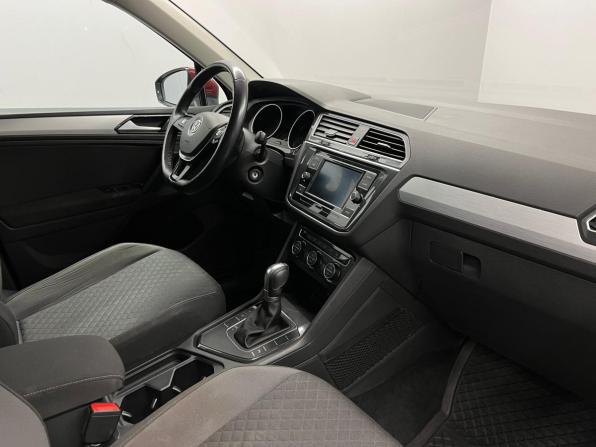 Volkswagen Tiguan II с пробегом 2018 года, цена 2 535 000 рублей, 84677 км, внедорожник, Автокод Объявления