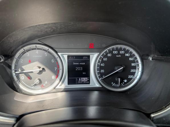 Suzuki Vitara II с пробегом 2017 года, цена 1 195 000 рублей, 263735 км, внедорожник, Автокод Объявления