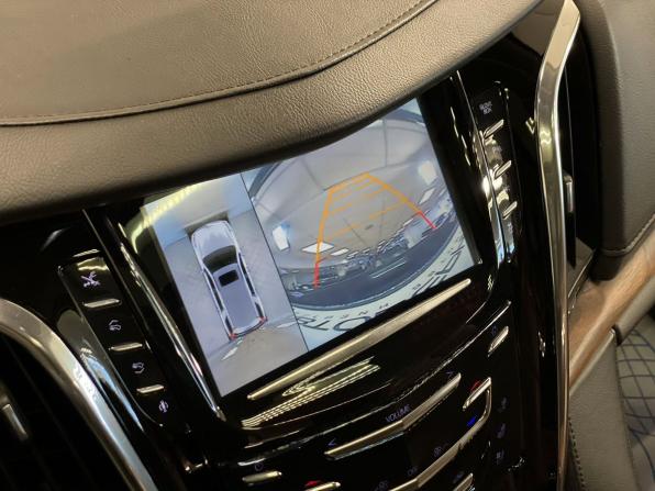 Cadillac Escalade IV с пробегом 2016 года, цена 3 400 000 рублей, 128221 км, внедорожник, Автокод Объявления
